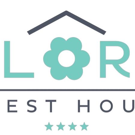 פאזין Guest House Flora מראה חיצוני תמונה