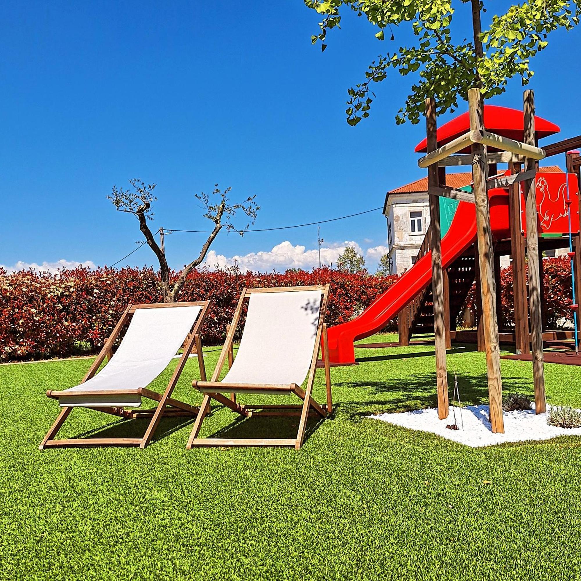 פאזין Guest House Flora מראה חיצוני תמונה